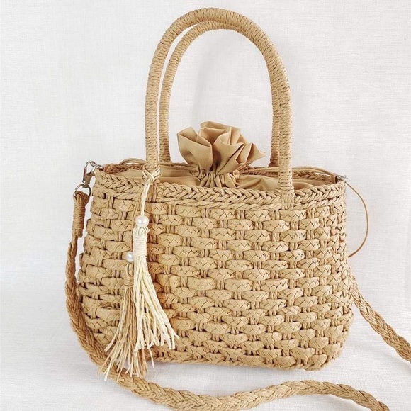 Knitting Tassel Small Crossbody Shoulder Bags - Picture 1 of 2